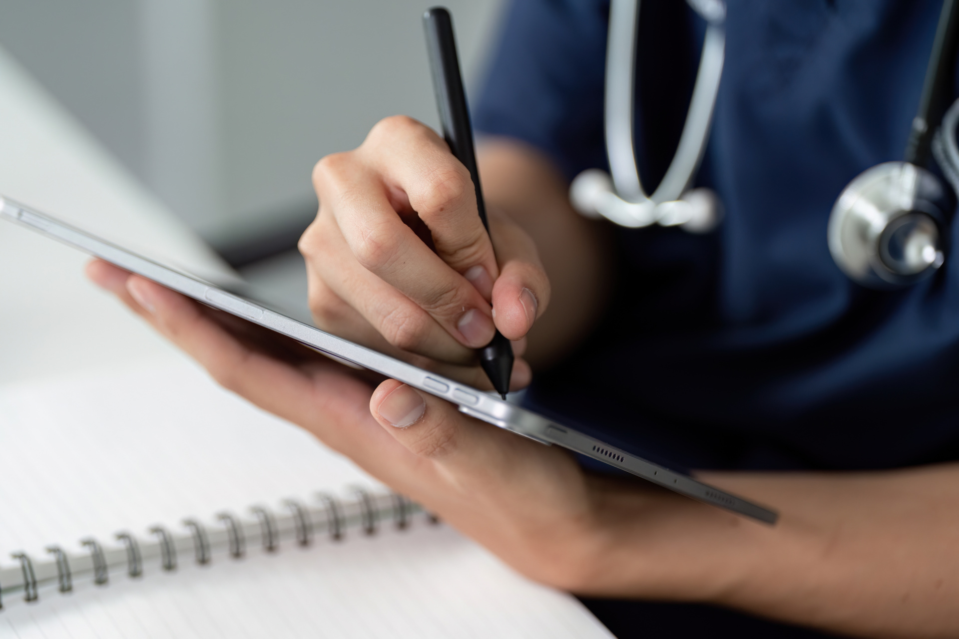 The Pros and Cons of Local Healthcare Insurance and International Coverage
